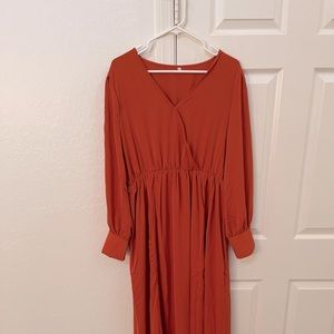 V-Neck Long Sleeve Maxi Dress in Rust